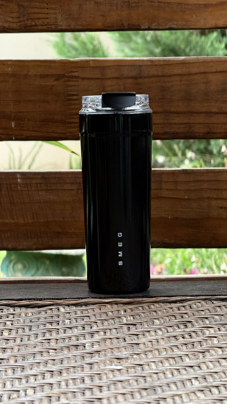 Wall Mug (Carbon Noir)